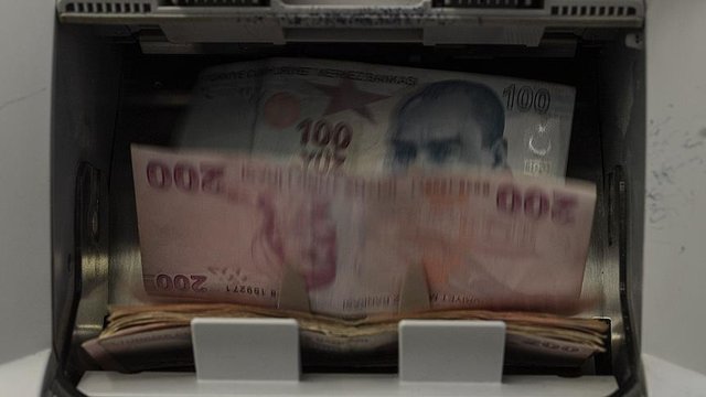 KKM’de erime sürüyor