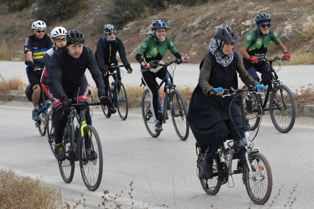 Tarih öncesine pedalladılar 1 tarih oncesine pedalladilar b3eed39