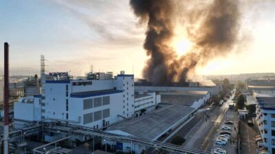 Tekstil fabrikası yangını ile mücadelede 24’ncü saat