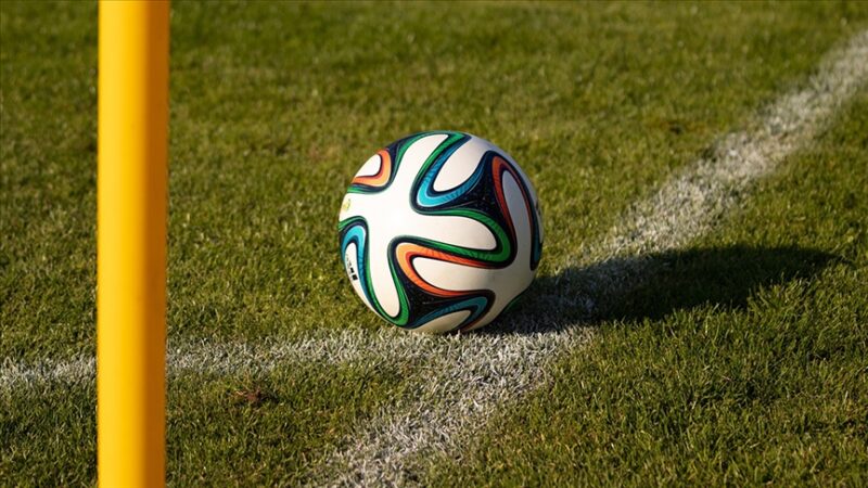 İtalya'da 1990'da yapılan turnuvanın ardından 1994 FIFA Dünya Kupası, ABD'de