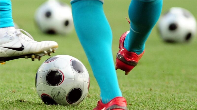 Fransa, ev sahipliği yaptığı 1998 FIFA Dünya Kupası'nda şampiyonluğa ulaştı.