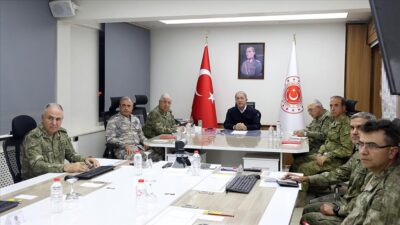 Bakan Akar’dan Pençe Kilit açıklaması: Sona doğru yaklaştık