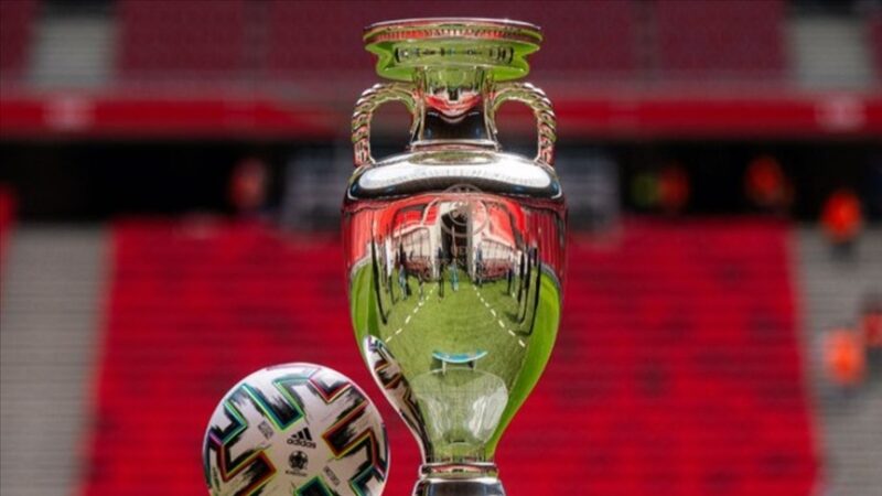 Türkiye, 2028 ve 2032 gerçekleştirilecek Avrupa futbol şampiyonalarına ev sahipliği