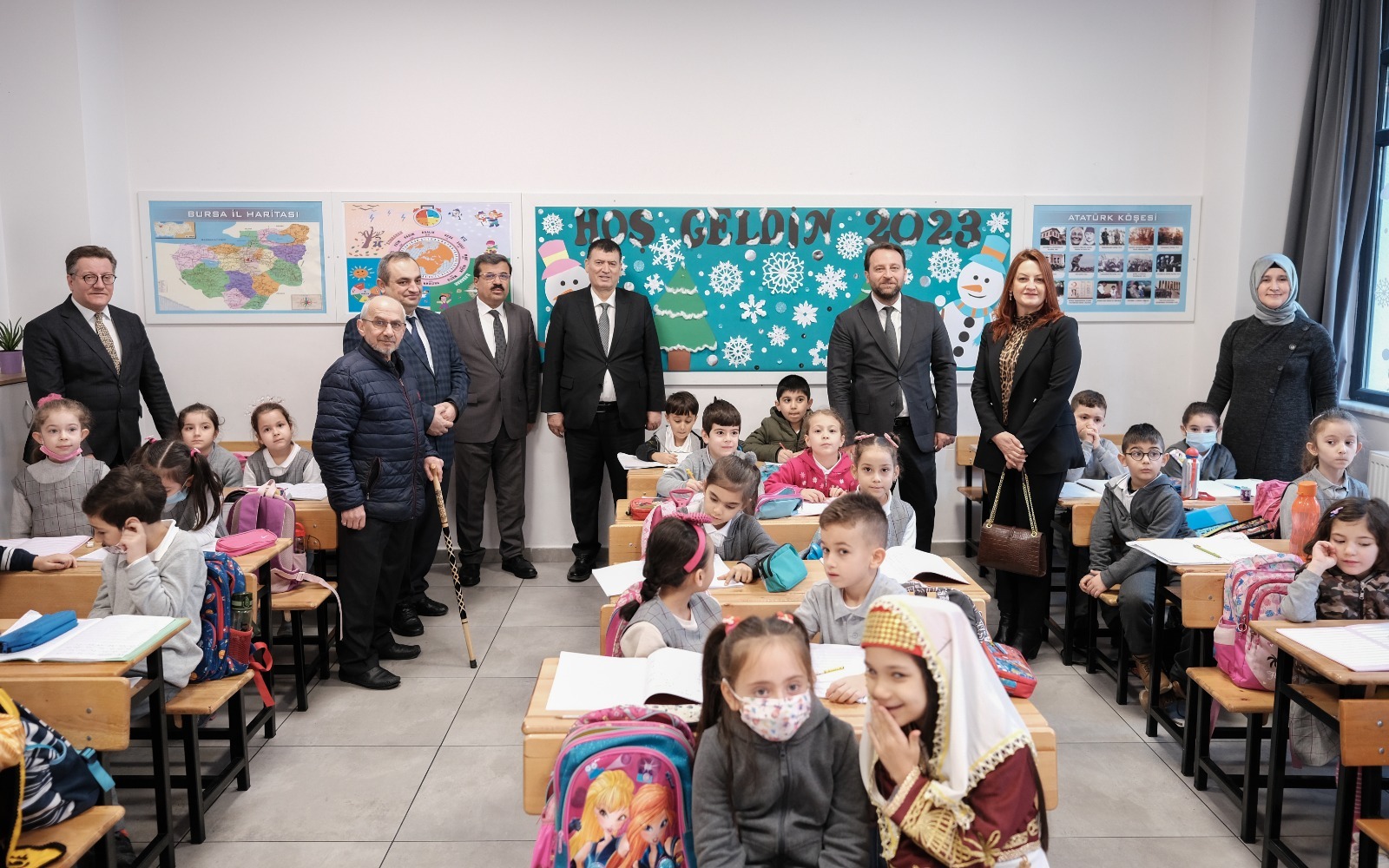 Bingöl ve Gür’den öğrencilere anlamlı ziyaret