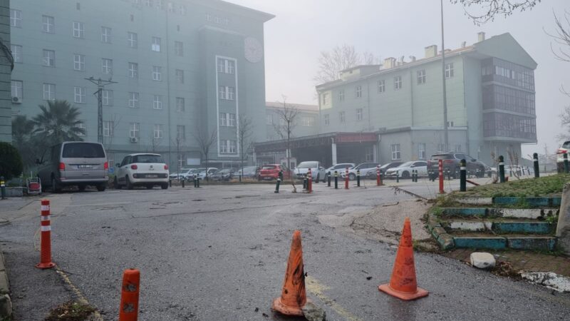 Bursa’nın 150 yıllık hastanesi ne olacak? Olay Gazetesi Yazarı Ahmet Emin Yılmaz, CHP Bursa Milletvekili Erkan