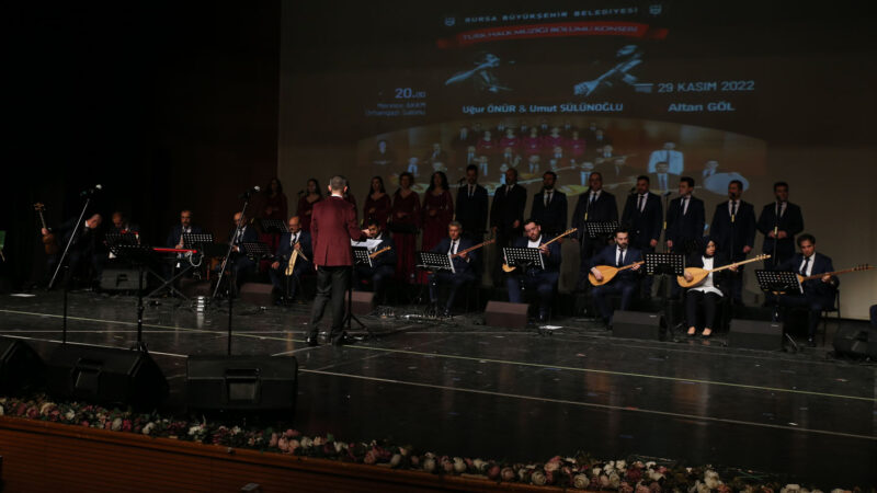 Merinos’ta türkü gecesi Bursa Büyükşehir Belediyesi Orkestra Şube Müdürlüğü Türk Halk Müziği Bölümü,