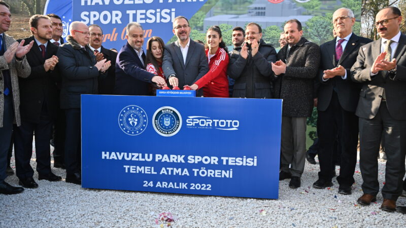 Havuzlu Park’ta büyük dönüşüm başladı Bursa’nın en önemli değerlerinden olan Havuzlu Park’ın dönüşüm çalışmalarının tamamlamasının