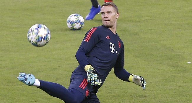 Neuer’in bacağı kırıldı