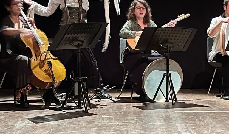Şeyh Bedreddin Destanı Bursa’da sahnelenecek İlkay Akdağlı önderliğindeki ‘Canım Tiyatro' ekibinin yeni bir yorumla İstanbul'da