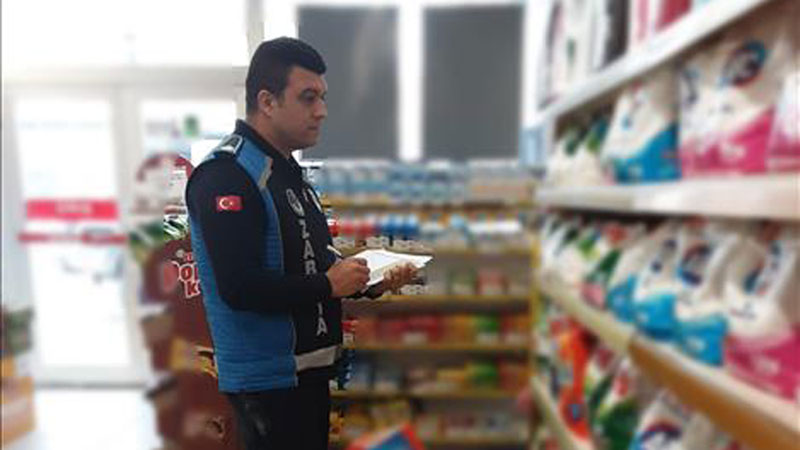 İnegöl’de marketler denetim altında