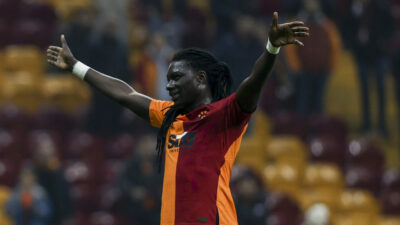 Gomis ikinci baharını yaşıyor