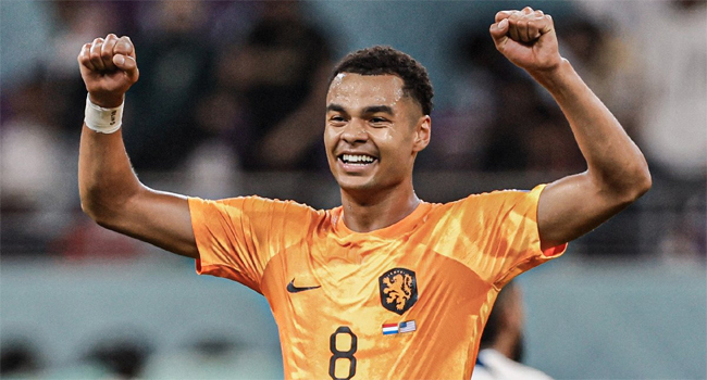 Liverpool, Gakpo transferini bitirdi