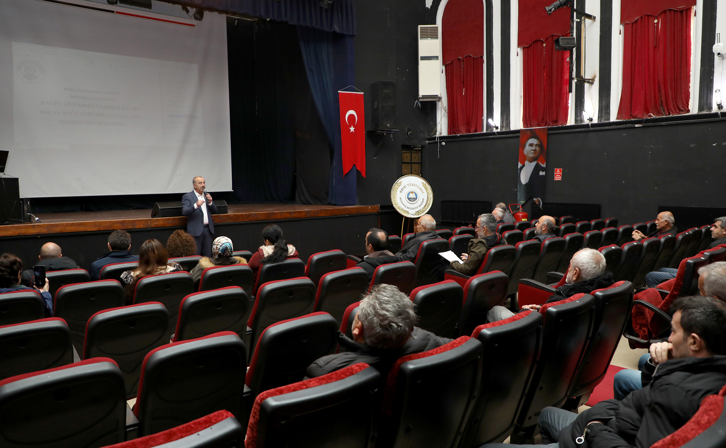 Mudanya Şafak Sitesi sakinlerine yol projesi sunuldu