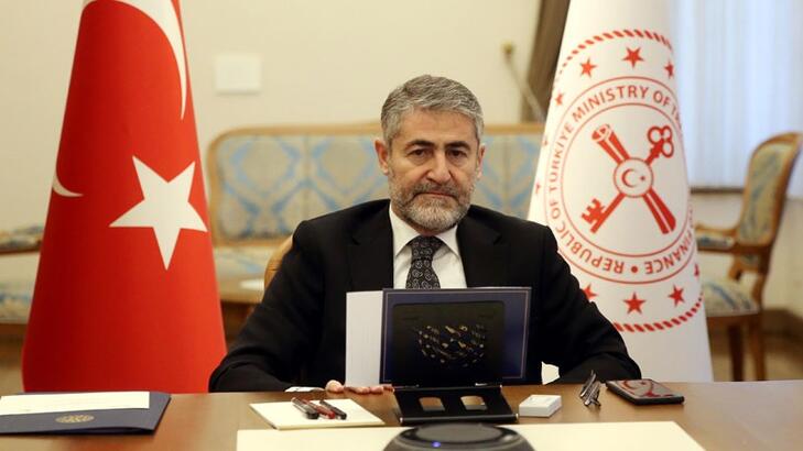 Bakan Nebati: Döviz kurlarındaki oynaklığı azalttık Bakan Nebati: Döviz kurlarındaki oynaklığı azalttık