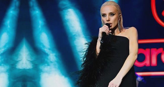 Gülşen sahnelere geri döndü