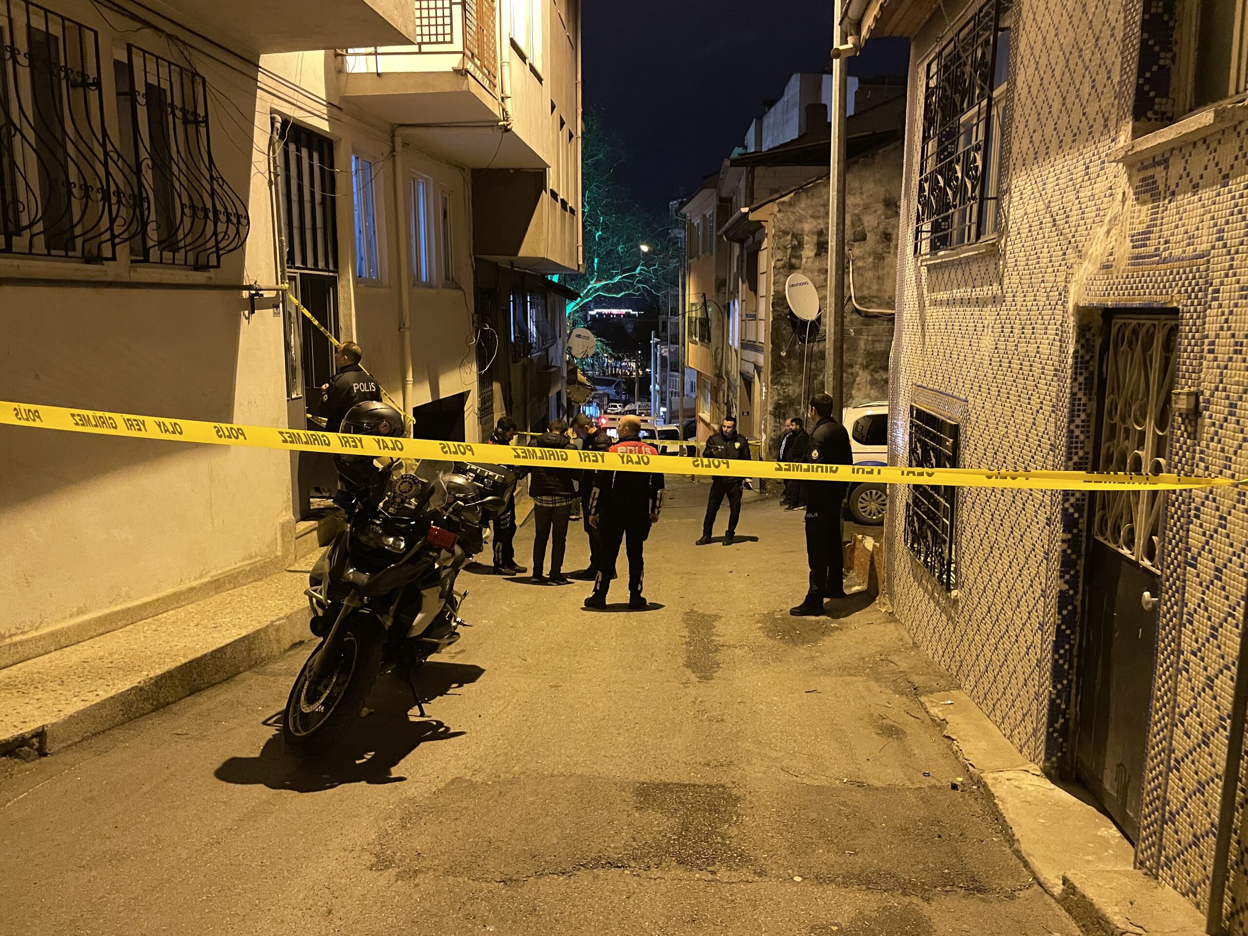 Bursa’da evde bıçaklanmış halde bulunmuştu! Gözaltına alındılar