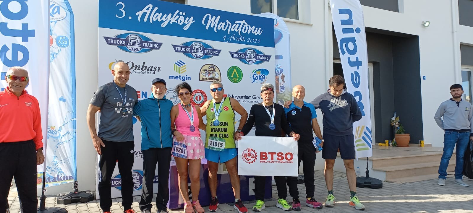 Bursa’da işinden evine koşarak hazırlanan sporcu esnaf uluslararası yarışta üçüncü oldu