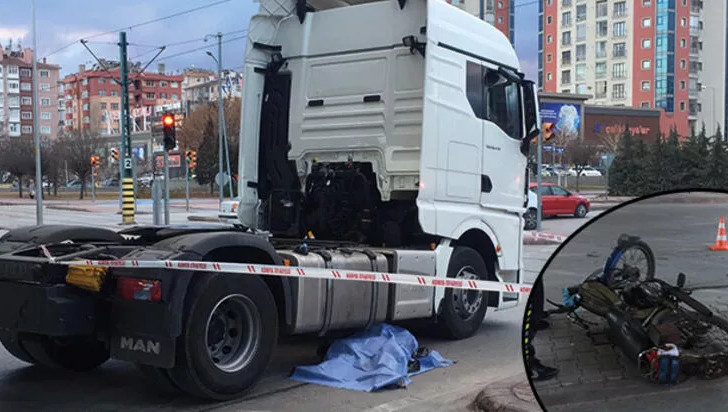 TIR’ın çarptığı motosikletin sürücüsü hayatını kaybetti