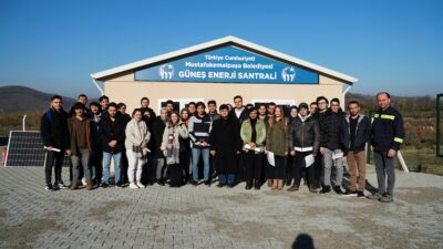 Bursa Teknik Üniversitesi öğrencileri Mustafakemalpaşa GES projesini inceledi