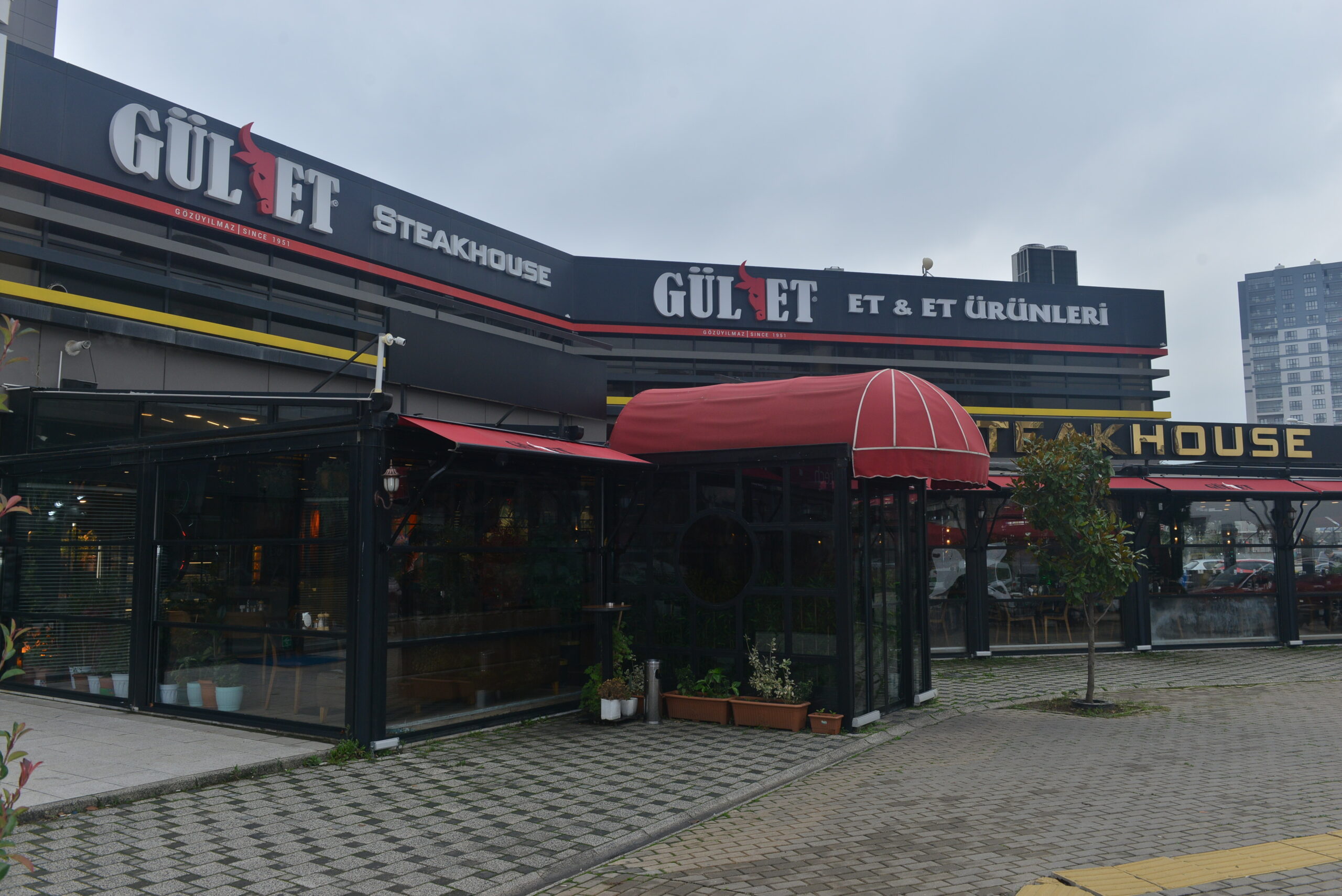 Bursa’da etin lezzete dönüştüğü yer; Gül-Et Bursa’da etin lezzete dönüştüğü yer; Gül-Et