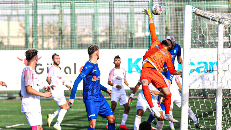 3.Lig’deki Bursa ekibi yine şokta! Üst üste 6. maçını da… Bursa Yıldırımspor, Antalya temsilcisi karşısında da kötü gidişe 'dur' diyemedi...