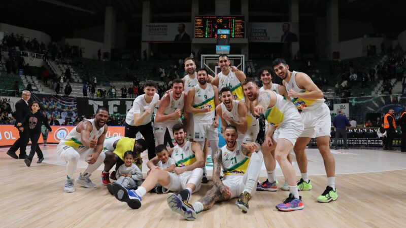 Türkiye Sigorta Basketbol Süper Ligi'nde 6. hafta erteleme maçında Frutti