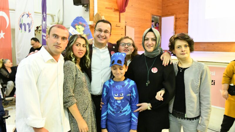 Mustafakemalpaşa’nın özel çocuklarına özel etkinlik Sosyal belediyecilik uygulamaları kapsamında ilçenin vizyon projesi olarak hayata geçirilen