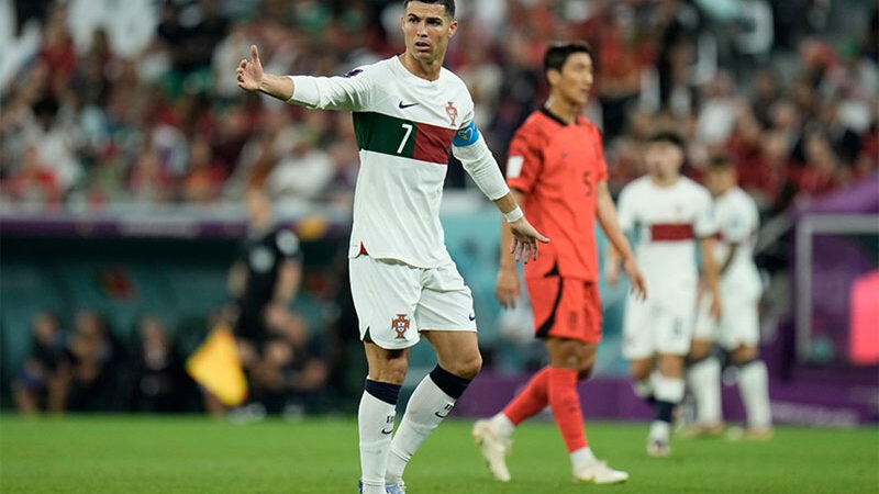 Ronaldo’nun yeni takımı belli oldu Manchester United'dan ayrılan Cristiano Ronaldo'nun Suudi Arabistan ekibi Al-Nassr ile
