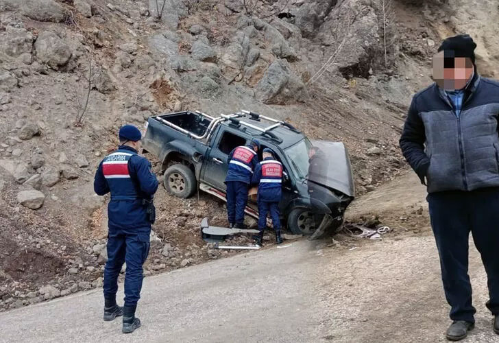 Cinayete trafik kazası süsü vermek istemiş! İtiraf etti, vahşet: Defalarca kafasına çekiçle vurmuş Cinayete trafik kazası süsü vermek istemiş! İtiraf etti, vahşet: Defalarca kafasına çekiçle vurmuş