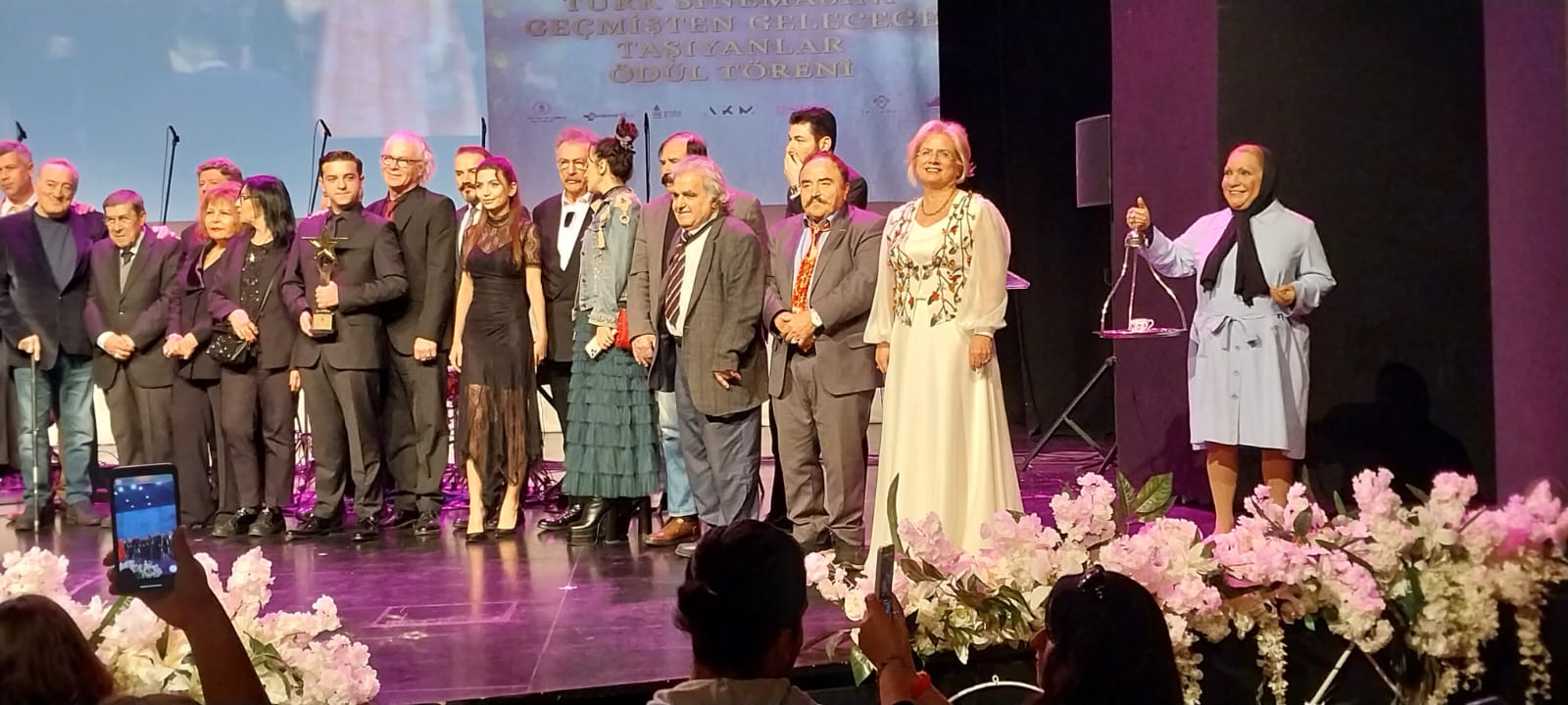 Nilüfer Kadın Korosu gönülleri fethetti 5 WhatsApp Image 2022 12 02 at 12.17.09