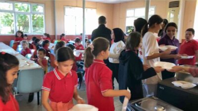 Bursa’da 29 bin 654 öğrenciye ücretsiz yemek