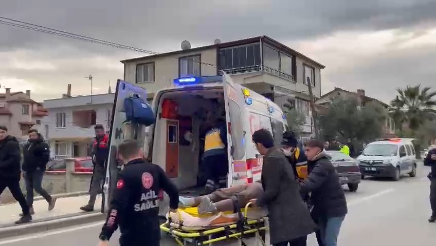 Bursa’da otomobil ile motosiklet çarpıştı