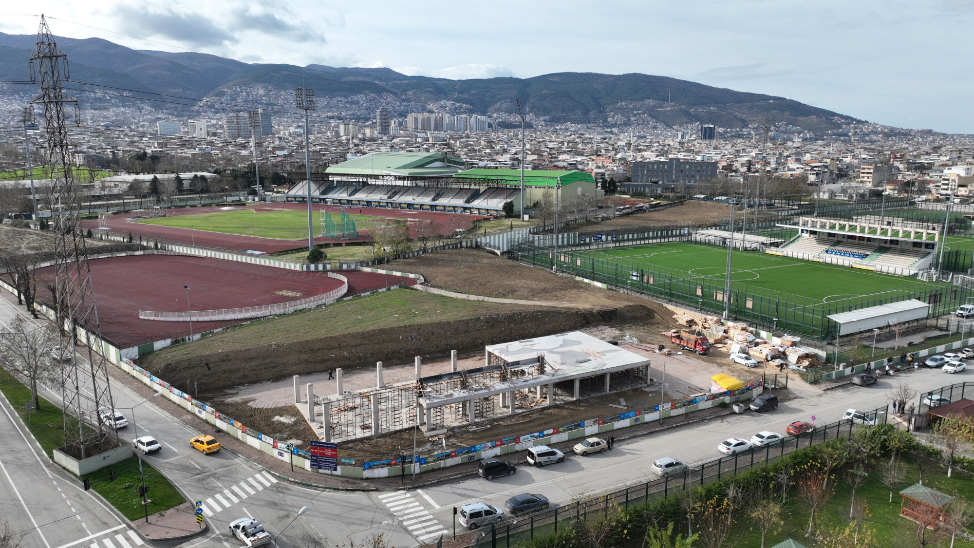 Bursa’ya yeni spor tesisi! Atıcılar’daki dev komplekse bir branş daha…