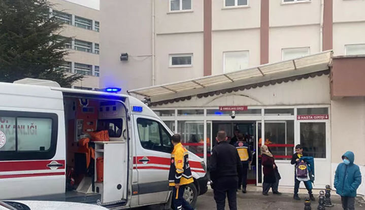 Yerli Malı Haftası etkinliğinde 12 öğrenci hastanelik oldu