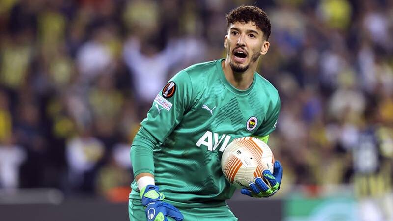 Altay Bayındır’dan Inter’e şartlı ‘evet’ Fenerbahçe ile sözleşmesi bitecek Altay Bayındır'ın talipleri artarken milli kaleci