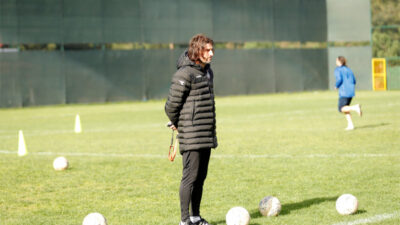 2. Lig’deki Bursa ekibinin yeni hocası belli oldu