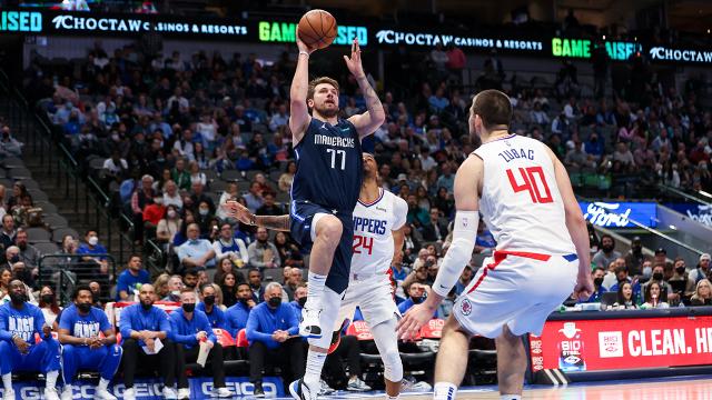 NBA’de Luka Doncic tarihe geçti NBA’de Luka Doncic tarihe geçti