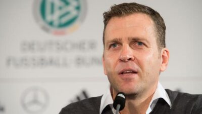 Almanya’da Bierhoff ile yollar ayrıldı