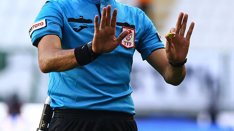 Bursaspor-Adanaspor maçının hakemi belli oldu Bursaspor-Adanaspor maçının hakemi belli oldu