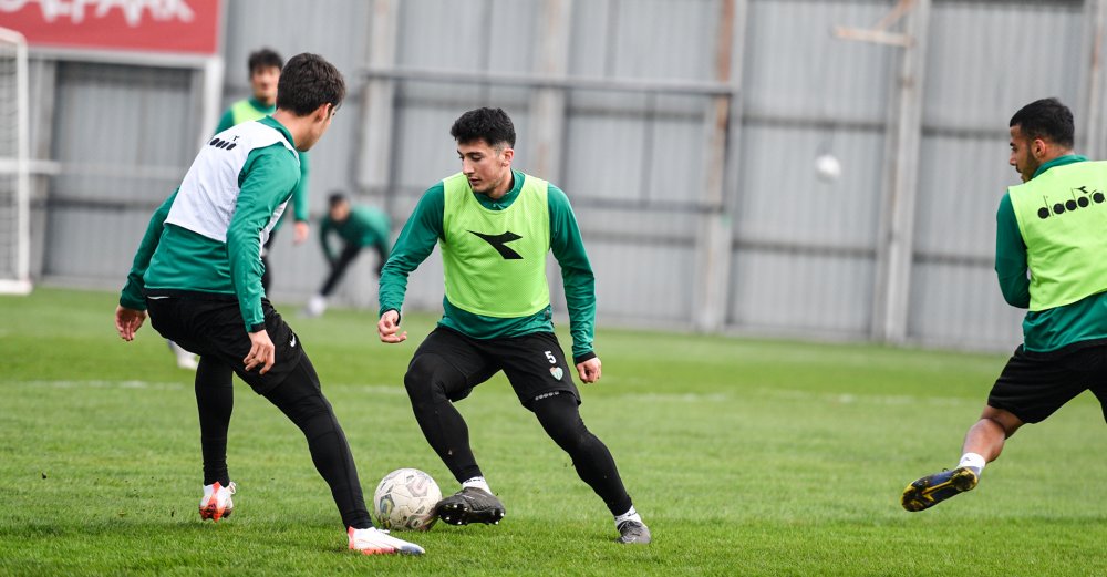 Bursaspor pas pres çalıştı Bursaspor pas pres çalıştı