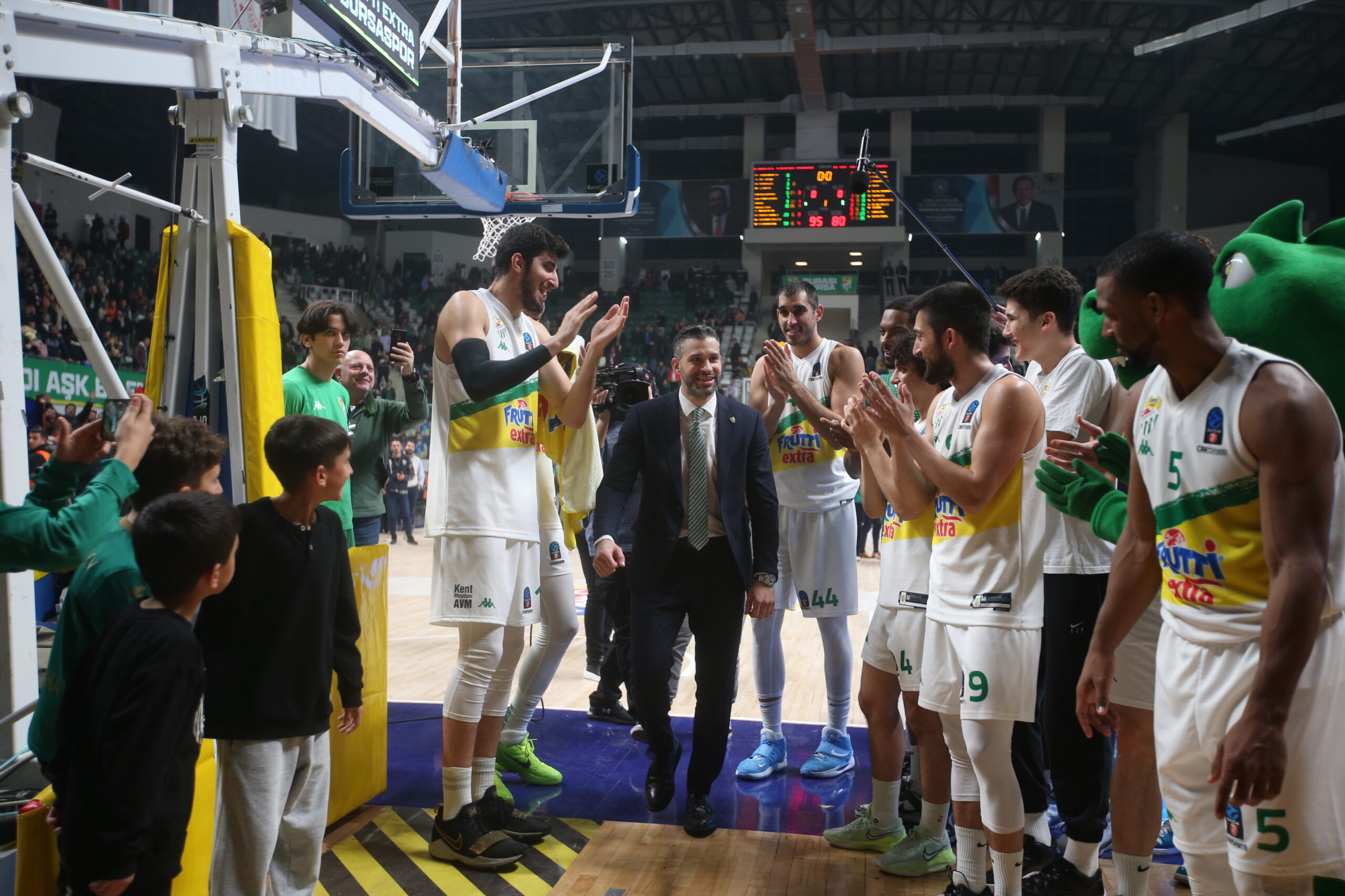 Timsah potada Onvo Büyükçekmece’yi ağırlıyor! Bursa’daki maç saat kaçta hangi kanalda? Timsah potada Onvo Büyükçekmece’yi ağırlıyor! Bursa’daki maç saat kaçta hangi kanalda?