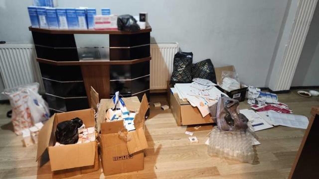 Piyasaya süreceklerdi! Binlerce sahte ilaç…