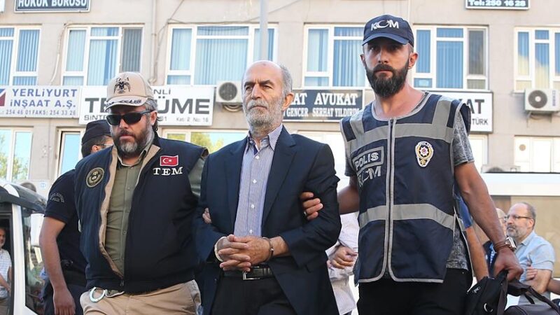 Bursa'daki Fetullahçı Terör Örgütü (FETÖ) davasında, istinaf mahkemesince haklarında verilen