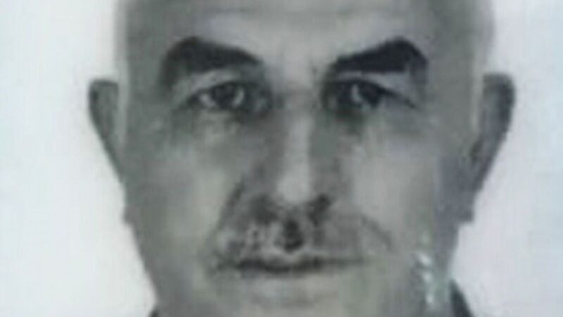 Bursa’da tarlasını süren çiftçi, traktörün takla attığı kazada aracın altında