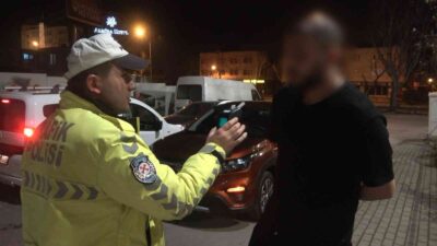 Bursa’da polisten kaçmaya çalıştı: ‘Beni ters kelepçe yapın’