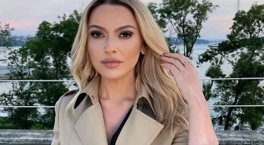 Yasak aşk yaşadığı iddiası Hadise’yi işinden etti!