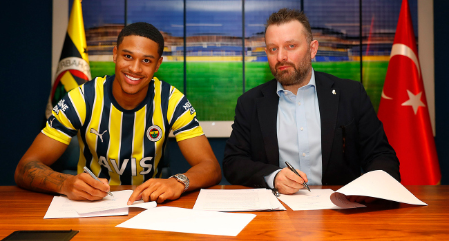 Fenerbahçe yeni transferini açıkladı