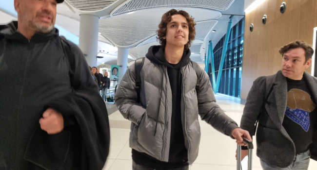 Emre Demir, Fenerbahçe için İstanbul’da