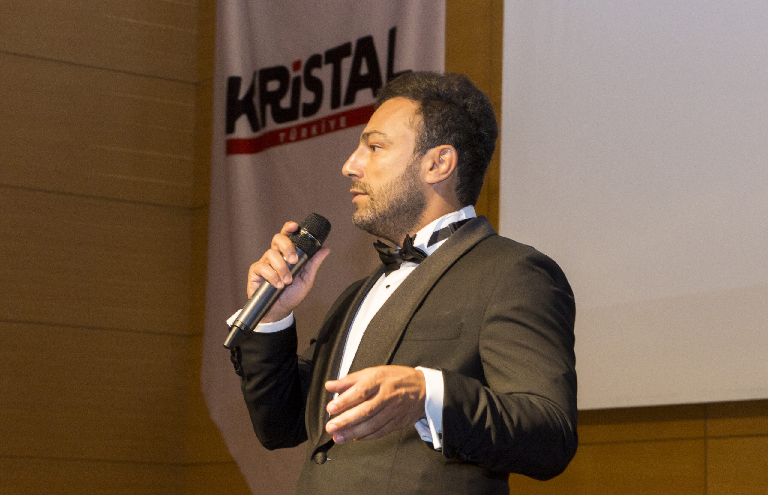 Başkan Özdemir: ‘Gayrimenkul, yeni yılda da güvenilir liman olacak’