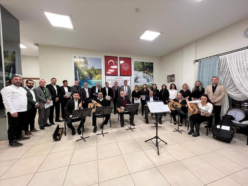 Korolardan Huzur Evi Sakinlerine Özel Konser